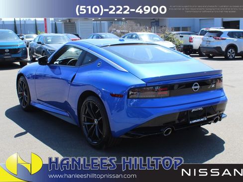 New 2026 Nissan Z Performance w/ Floor Mat Package image 9