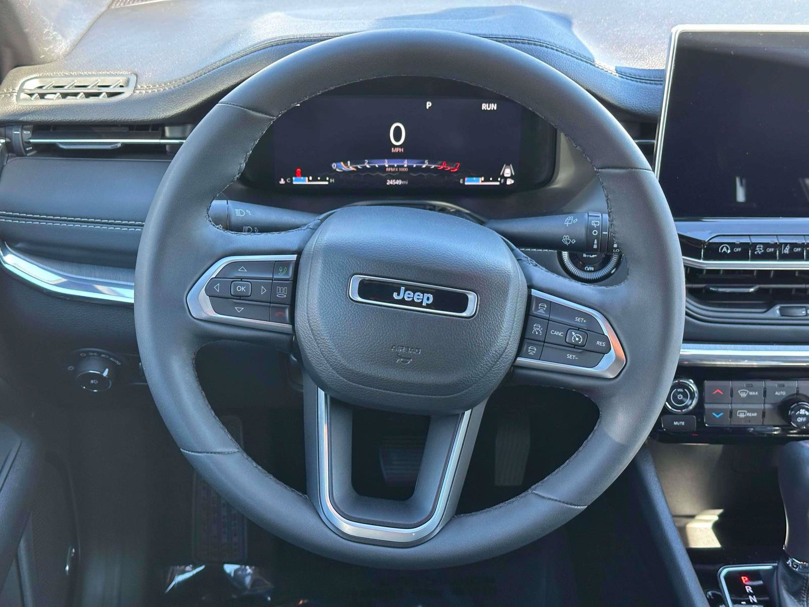 Used 2023 Jeep Compass High Altitude AWD/4WD image 12