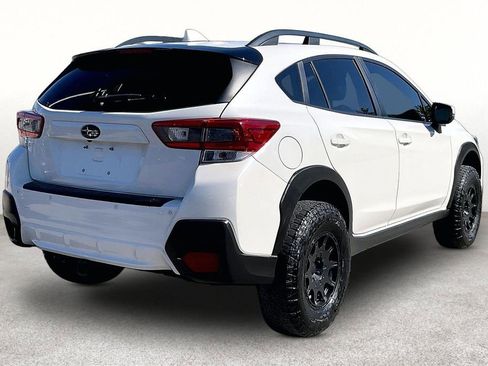 Used 2021 Subaru Crosstrek 2.5i Limited w/ Moonroof Package 2 AWD/4WD image 2
