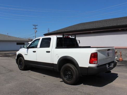 Used 2013 RAM 1500 ST w/ SXT Appearance Group AWD/4WD image 9