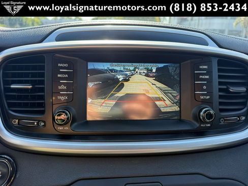 Used 2020 Kia Sorento EX FWD image 32
