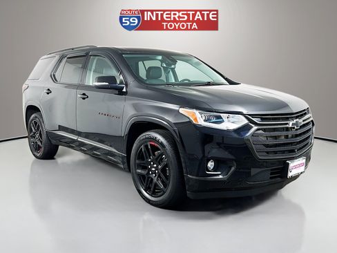 Used 2021 Chevrolet Traverse Premier w/ Redline Edition AWD/4WD image 1