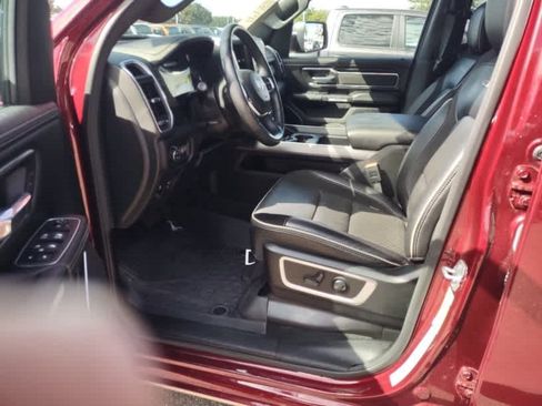 Used 2023 RAM 1500 Laramie AWD/4WD image 8