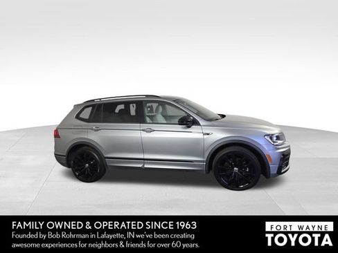 Used 2021 Volkswagen Tiguan SE R-Line AWD/4WD image 5