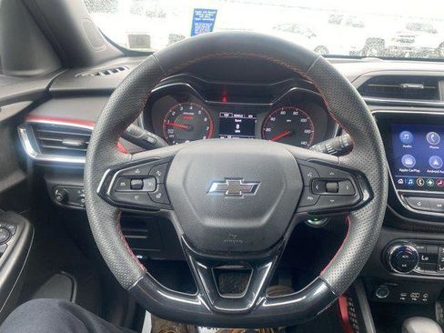 New 2023 Chevrolet TrailBlazer RS w/ Convenience Package AWD/4WD image 3