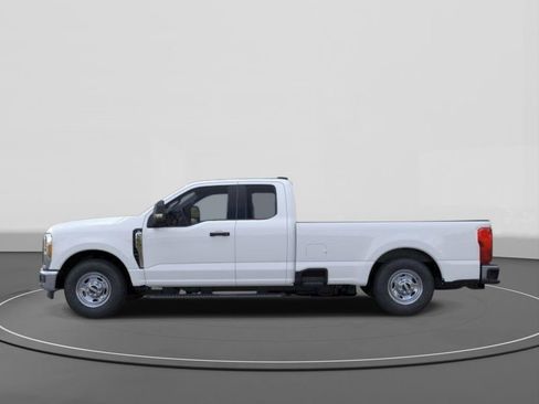 New 2026 Ford F250 XL w/ XL Chrome Package RWD image 3