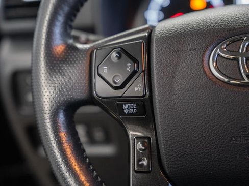 Used 2023 Toyota 4Runner 40th Anniversary SE AWD/4WD image 30