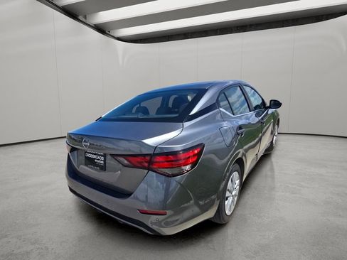 Used 2024 Nissan Sentra S FWD image 5