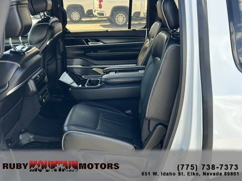Used 2024 Jeep Grand Wagoneer Series II Obsidian w/ Quick Order Packagew 28T AWD/4WD image 22