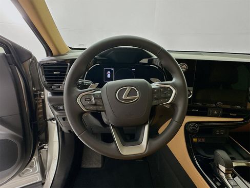 Used 2024 Lexus NX 350 AWD image 12
