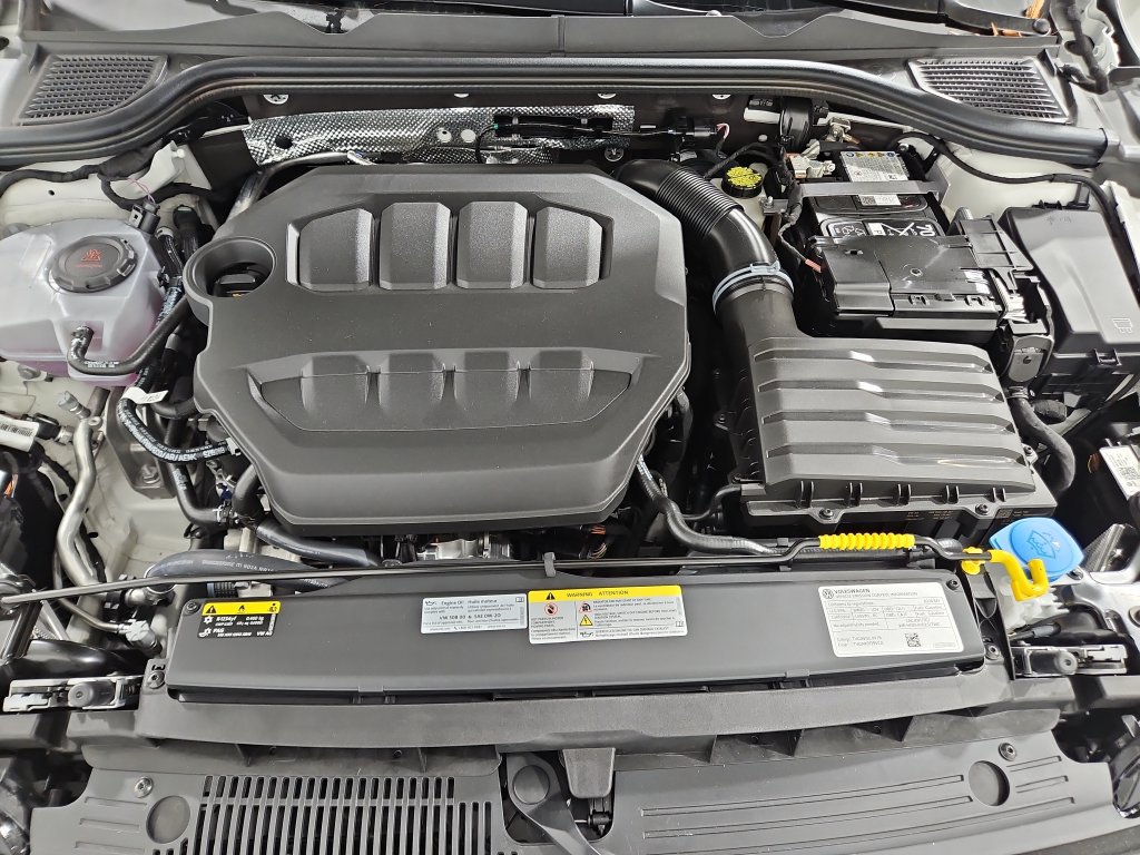New 2026 Volkswagen GTI SE FWD image 22