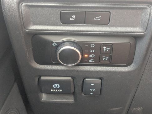 Certified 2024 Ford Expedition XLT image 27