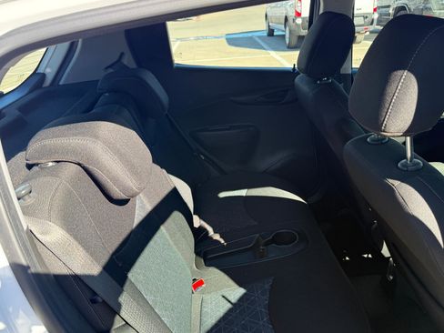 Used 2022 Chevrolet Spark LT image 21