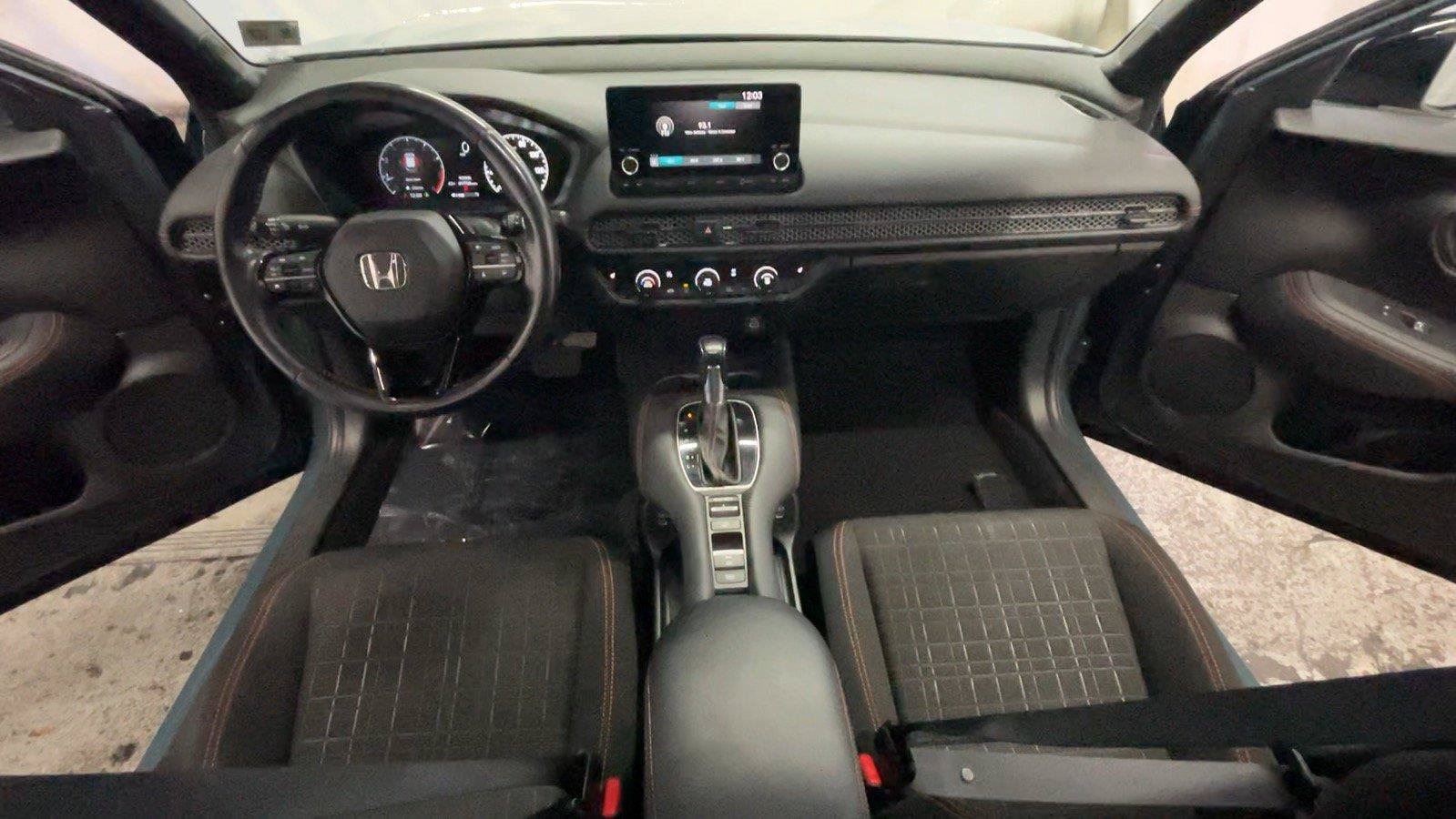 Certified 2024 Honda HR-V Sport image 27
