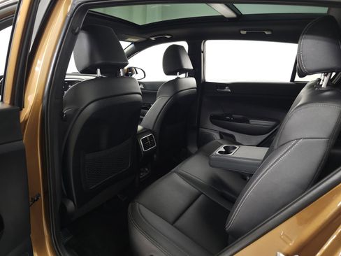 Used 2021 Kia Sportage S w/ S AWD Premium Package image 29