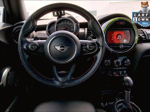Used 2019 MINI Cooper S w/ Signature Upholstery Package FWD image 5
