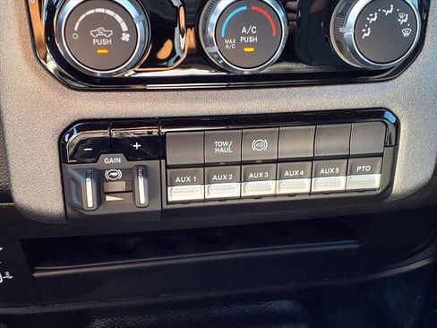 New 2026 RAM 4500 Tradesman w/ Chrome Appearance Group AWD/4WD image 11