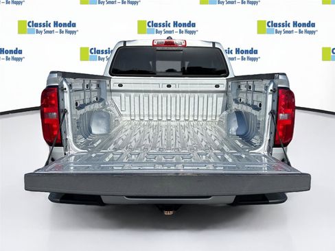 Used 2020 Chevrolet Colorado LT w/ Safety Package image 27