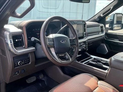 Used 2025 Ford F250 King Ranch w/ Chrome Package AWD/4WD image 13