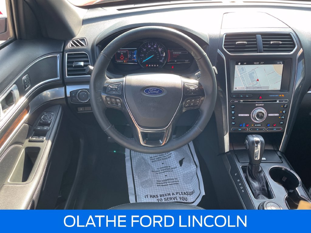 Used 2018 Ford Explorer Limited w/ Equipment Group 301A AWD/4WD image 15