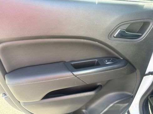 Used 2016 GMC Canyon SLT w/ Driver Alert Package RWD image 22