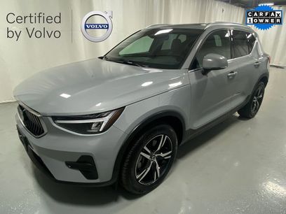 Certified 2025 Volvo XC40 B5 Core