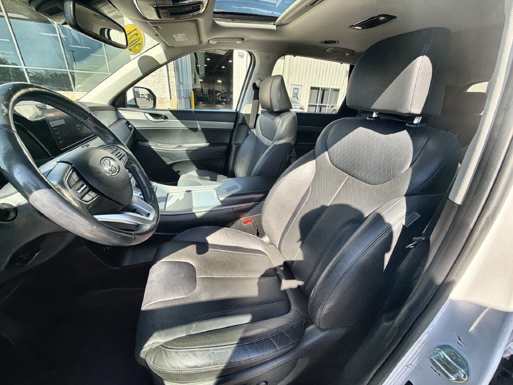 Used 2021 Hyundai Palisade SEL w/ Premium Package AWD/4WD image 13