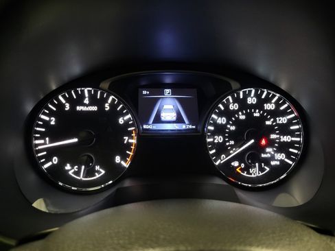 Used 2016 Nissan Altima 2.5 SV w/ Convenience Package image 23