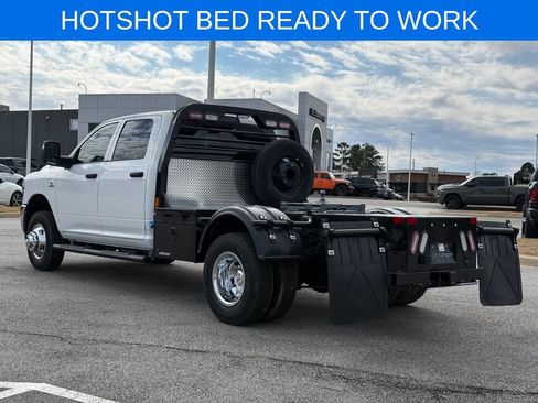 New 2026 RAM 3500 Tradesman w/ Chrome Appearance Group A AWD/4WD image 3