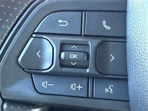 Used 2025 Toyota Tundra SR image 23