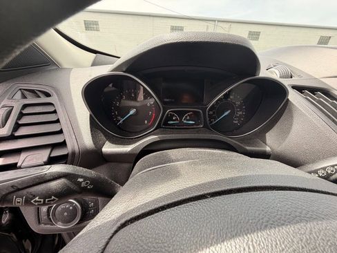 Used 2019 Ford Escape SE AWD/4WD image 10