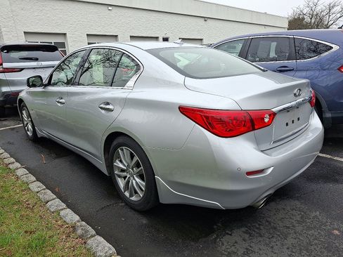 Used 2016 INFINITI Q50 3.0t Premium w/ Driver Assistance Package image 3