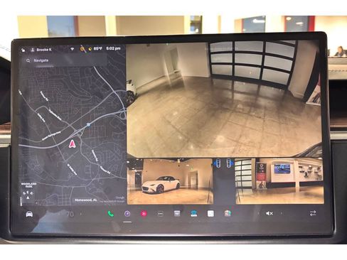 Used 2025 Tesla Model X image 32