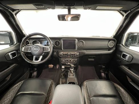 Used 2021 Jeep Wrangler Unlimited Sahara image 12