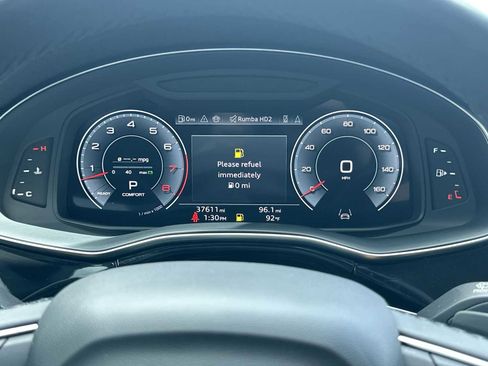 Used 2024 Audi Q7 3.0T Premium Plus image 24