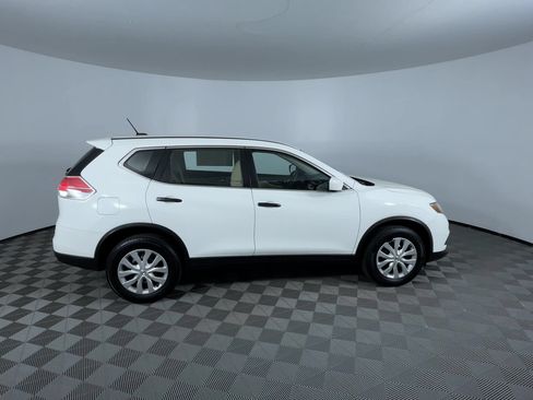 Used 2016 Nissan Rogue S AWD/4WD image 9