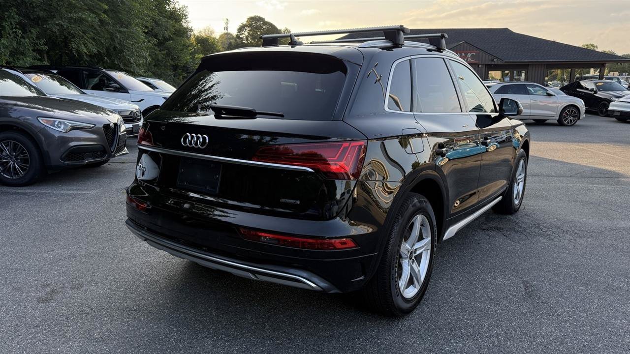 Used 2023 Audi Q5 2.0T Premium w/ Convenience Package AWD/4WD image 17