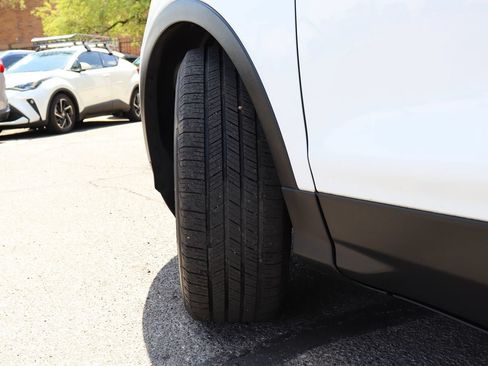 Used 2019 Ford Escape SEL FWD image 6