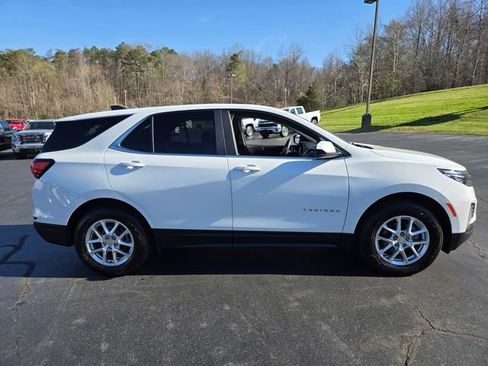Used 2023 Chevrolet Equinox LT image 8