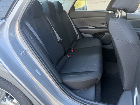 New 2026 Hyundai Elantra SE image 25