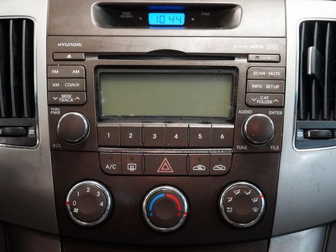 Used 2009 Hyundai Sonata GLS image 19