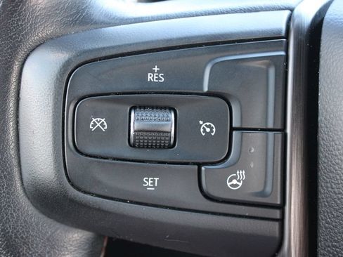Used 2022 GMC Sierra 1500 AT4 w/ AT4 Preferred Package AWD/4WD image 23