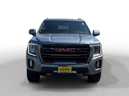 Used 2022 GMC Yukon XL AT4 w/ Max Trailering Package AWD/4WD image 8