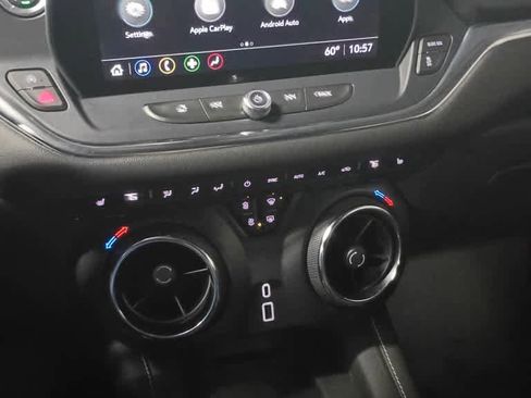 Certified 2025 Chevrolet Blazer LT w/ Convenience Package image 11