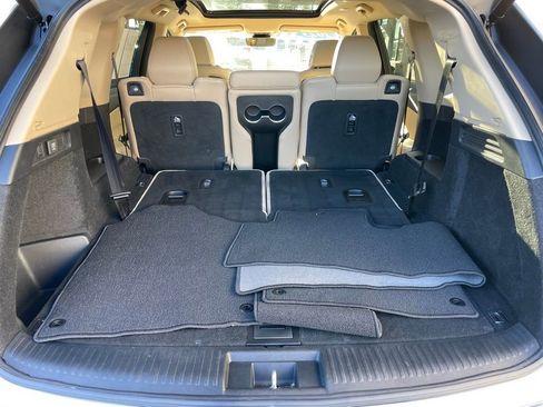 Used 2023 Acura MDX SH-AWD image 42