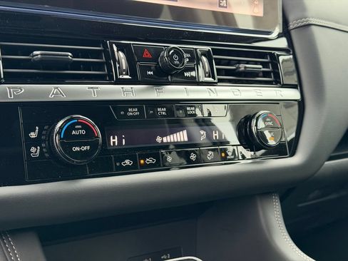 New 2026 Nissan Pathfinder Platinum w/ Cargo Package FWD image 29