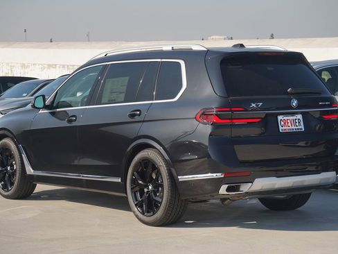 New 2026 BMW X7 xDrive40i w/ Premium Package image 7