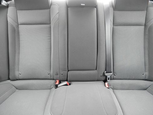 Used 2018 Dodge Charger GT image 13