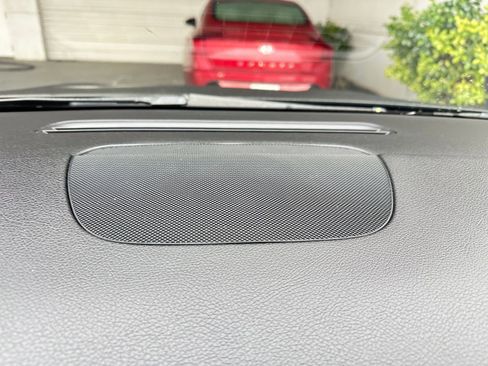 Used 2025 Mercedes-Benz GLA 250 4MATIC image 18