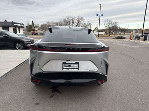 Used 2023 Lexus RZ 450e Premium w/ Technology Package image 5